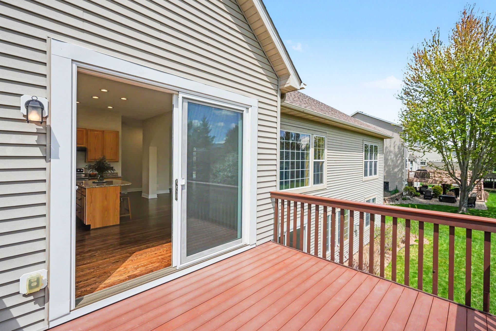 6094 Summit Curve South Cottage Grove, MN 55016 - Photo 17 of 60