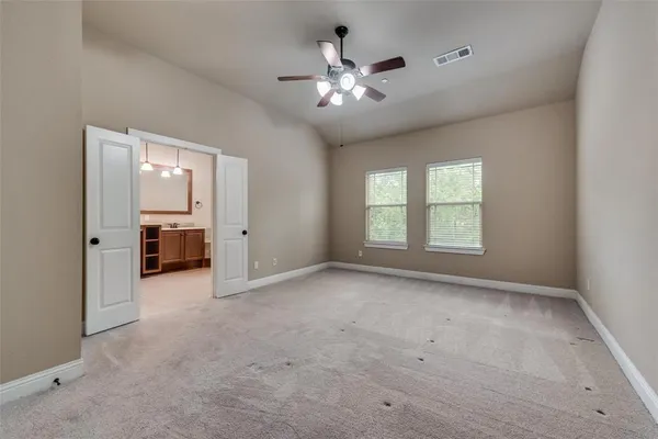 $2,750 | 1003 Brook Hollow Drive, Euless, TX 76039