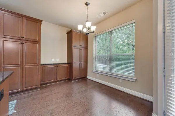 $2,750 | 1003 Brook Hollow Drive, Euless, TX 76039