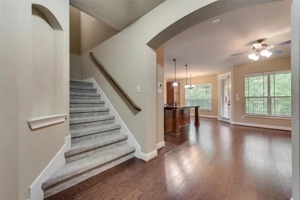 $2,750 | 1003 Brook Hollow Drive, Euless, TX 76039