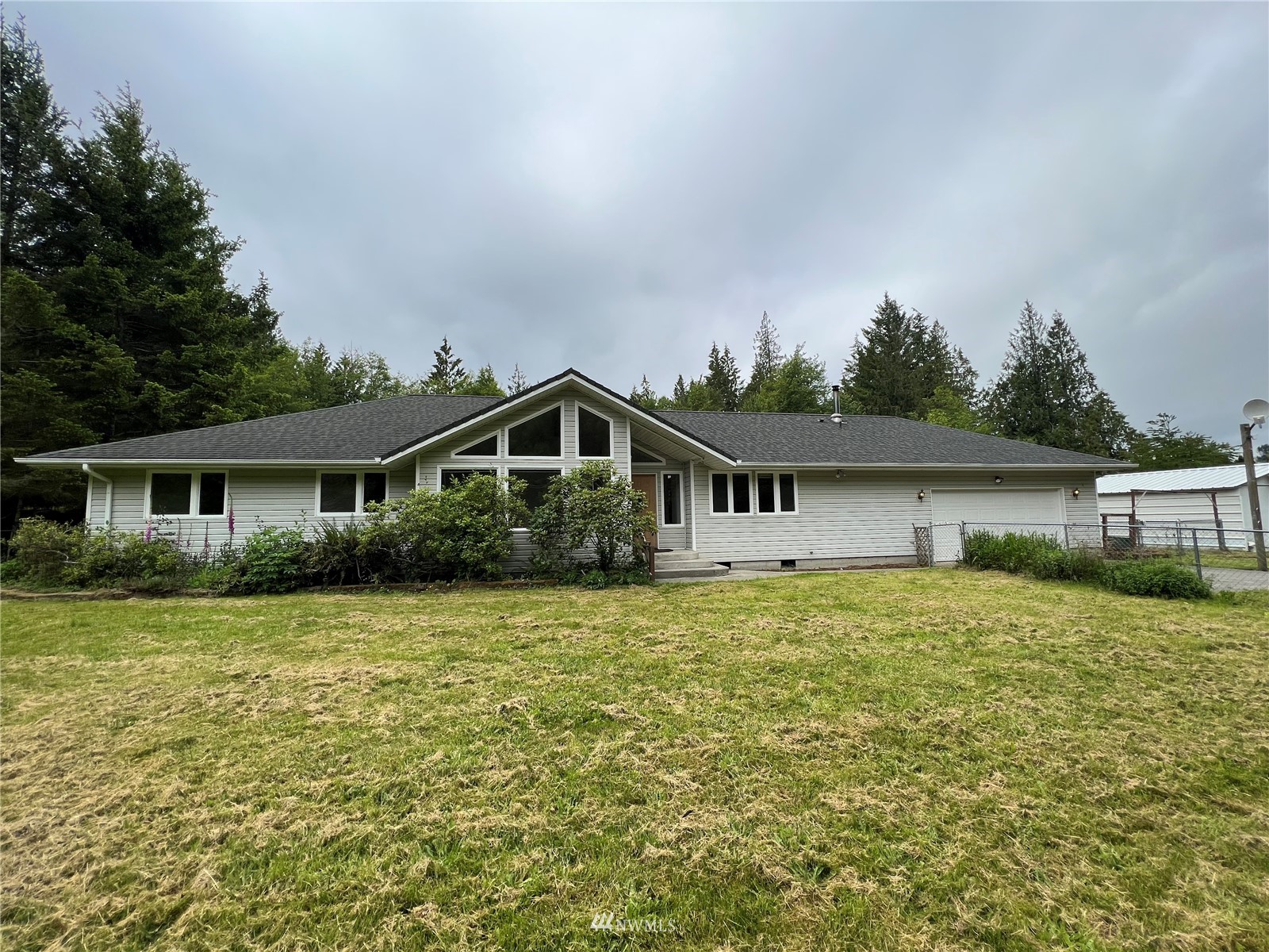 293 Vert Road Port Angeles, WA 98363 - Photo 1 of 36 Gallery Image 1