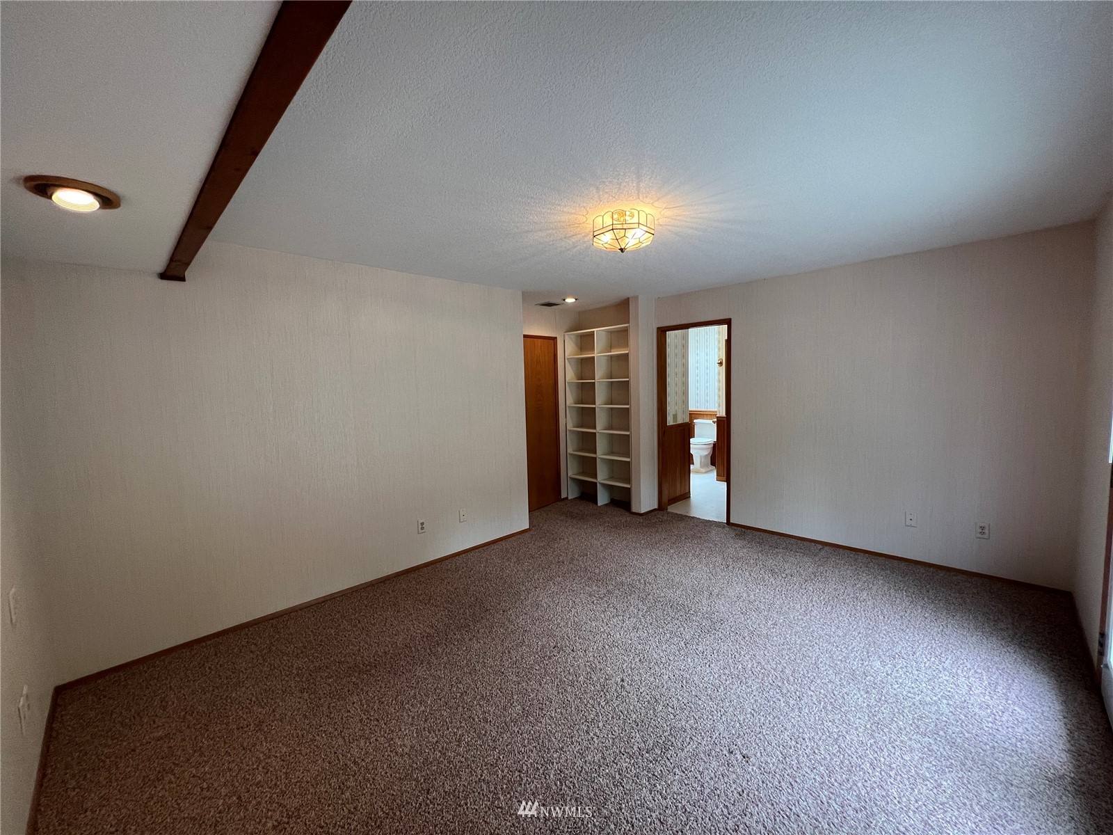 293 Vert Road Port Angeles, WA 98363 - Photo 17 of 36 Gallery Image 17