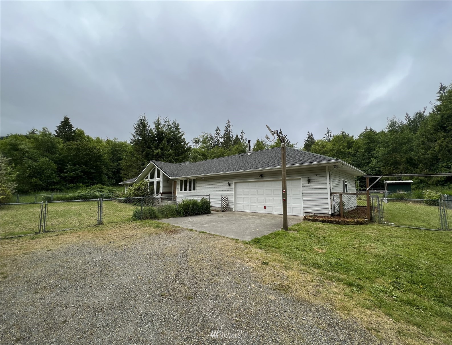 293 Vert Road Port Angeles, WA 98363 - Photo 2 of 36 Gallery Image 2