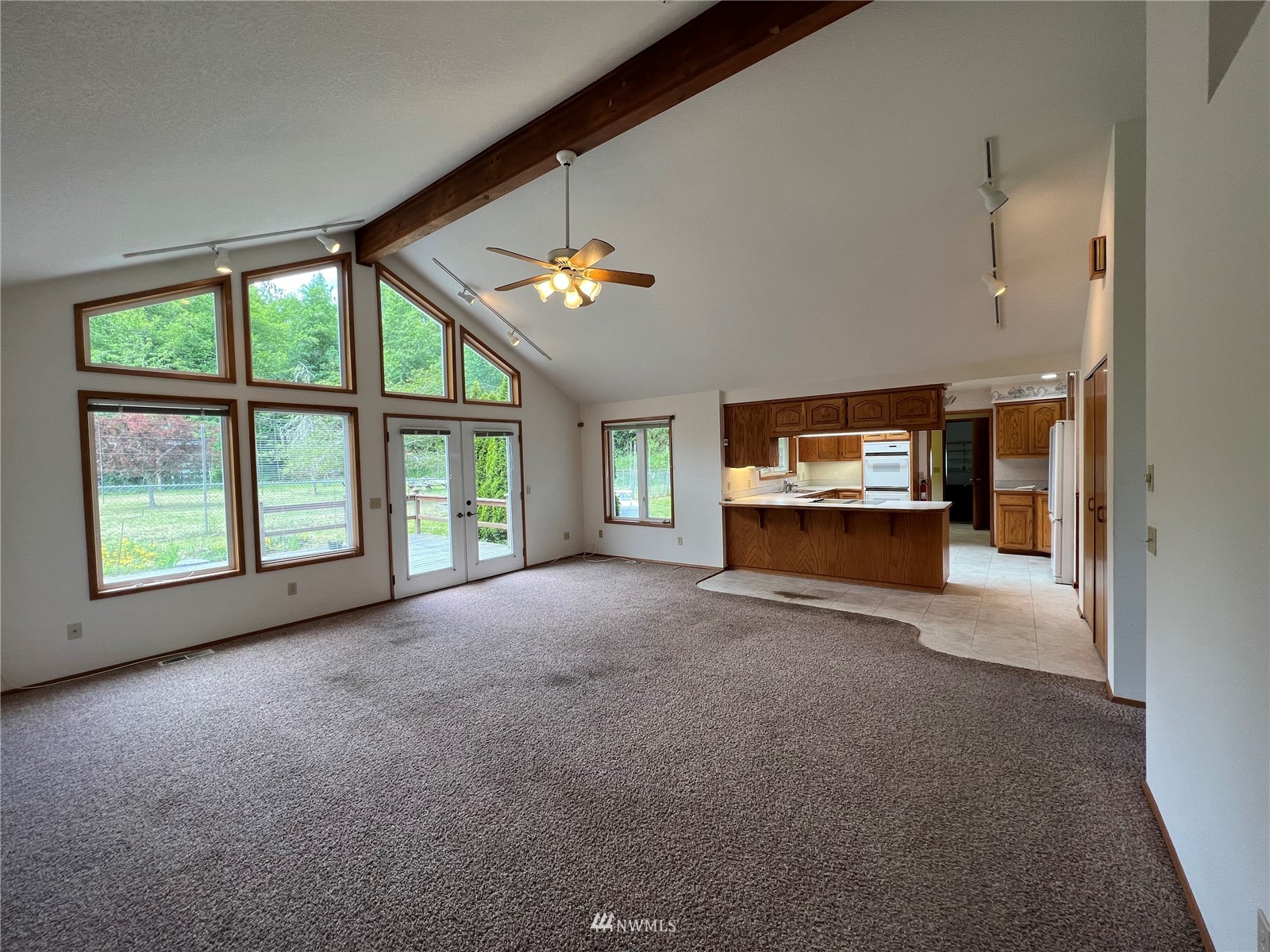 293 Vert Road Port Angeles, WA 98363 - Photo 9 of 36 Gallery Image 9