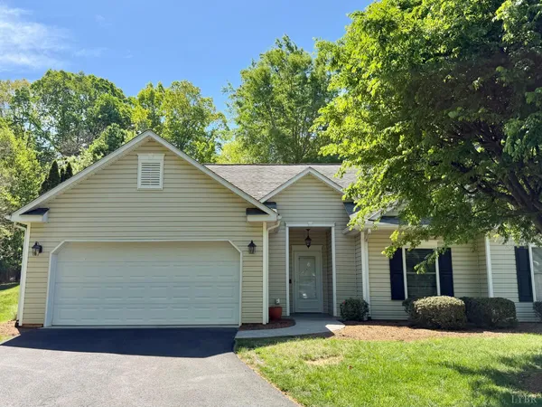 $324,000 | 76 Fairway Oaks Drive, Hardy, VA 24101