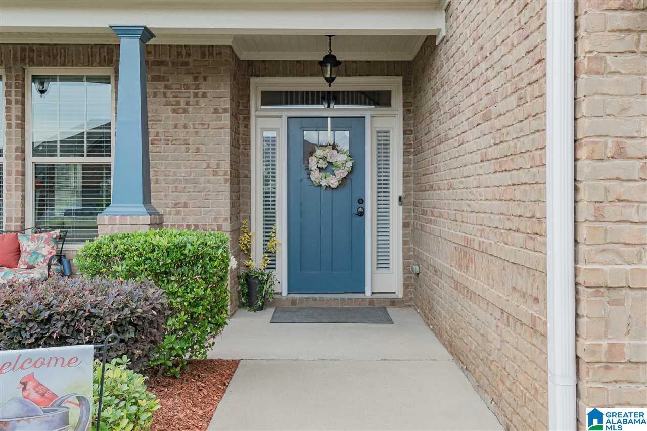 4510 Brookshire Loop Bessemer, AL 35022 - Photo 2 of 36