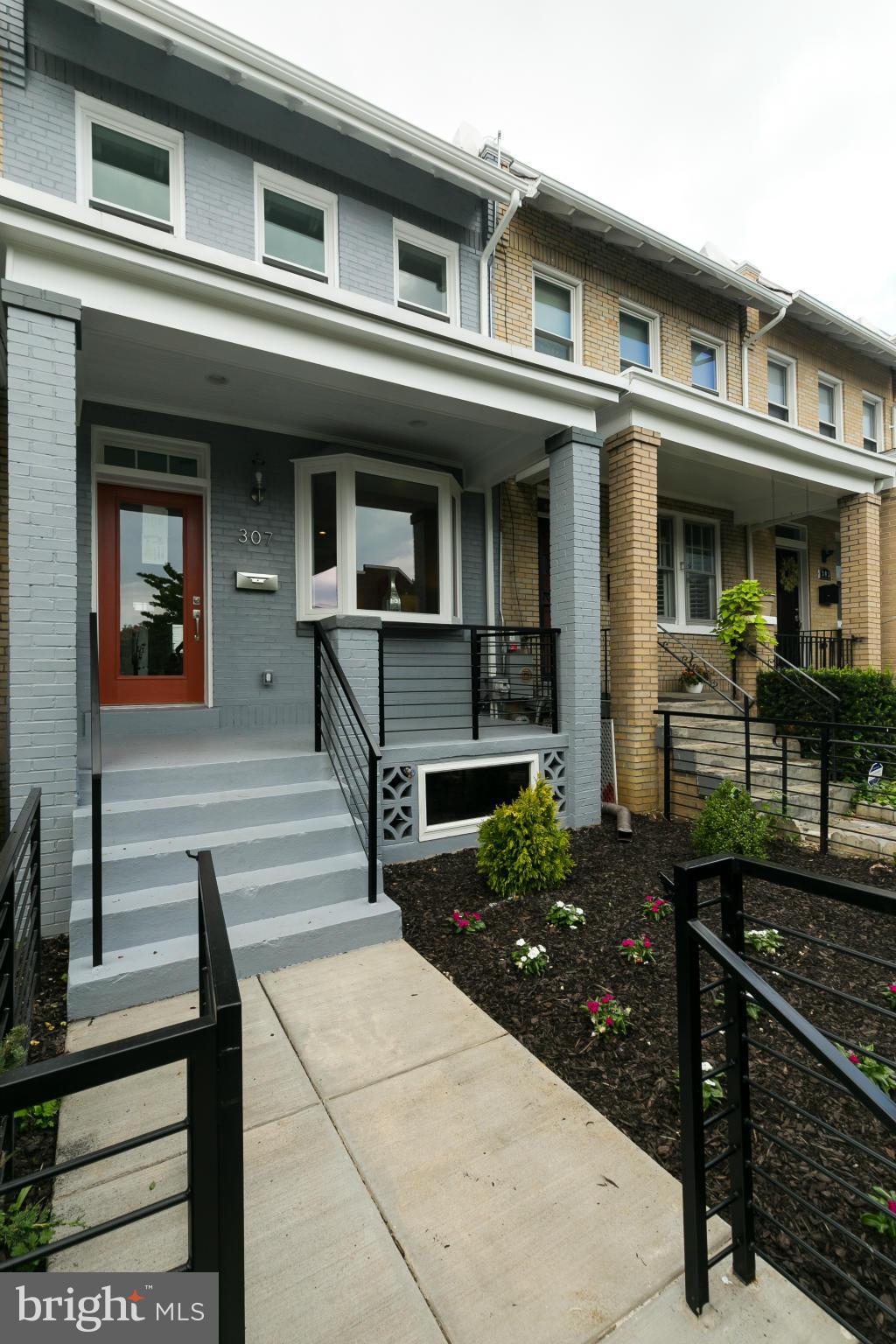 Exterior (Front)