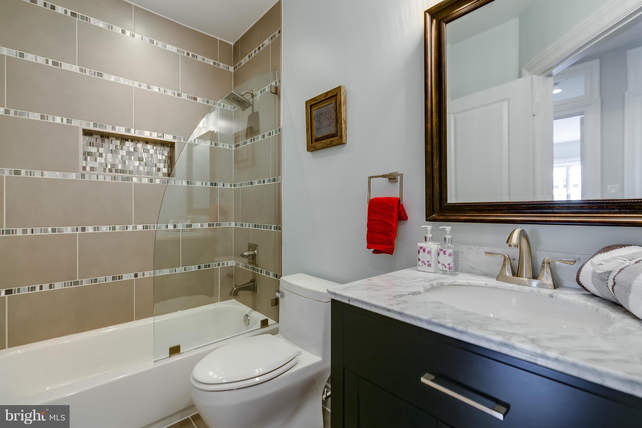 307 Adams Street Northeast Washington, DC 20002 - Photo 20 of 30 Bath