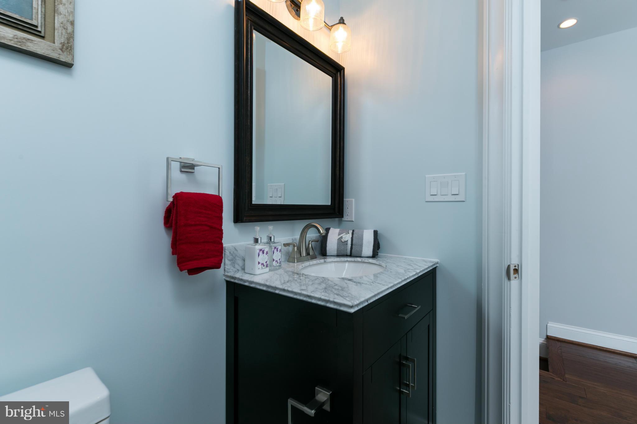 307 Adams Street Northeast Washington, DC 20002 - Photo 21 of 30 Bath