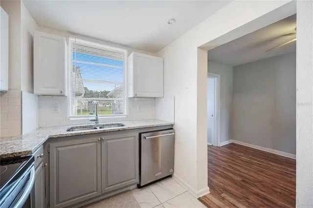 $220,000 | 2318 Golfview Street, Lakeland, FL 33801