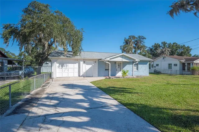$220,000 | 2318 Golfview Street, Lakeland, FL 33801