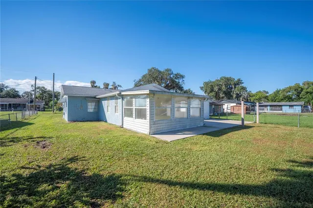 $220,000 | 2318 Golfview Street, Lakeland, FL 33801