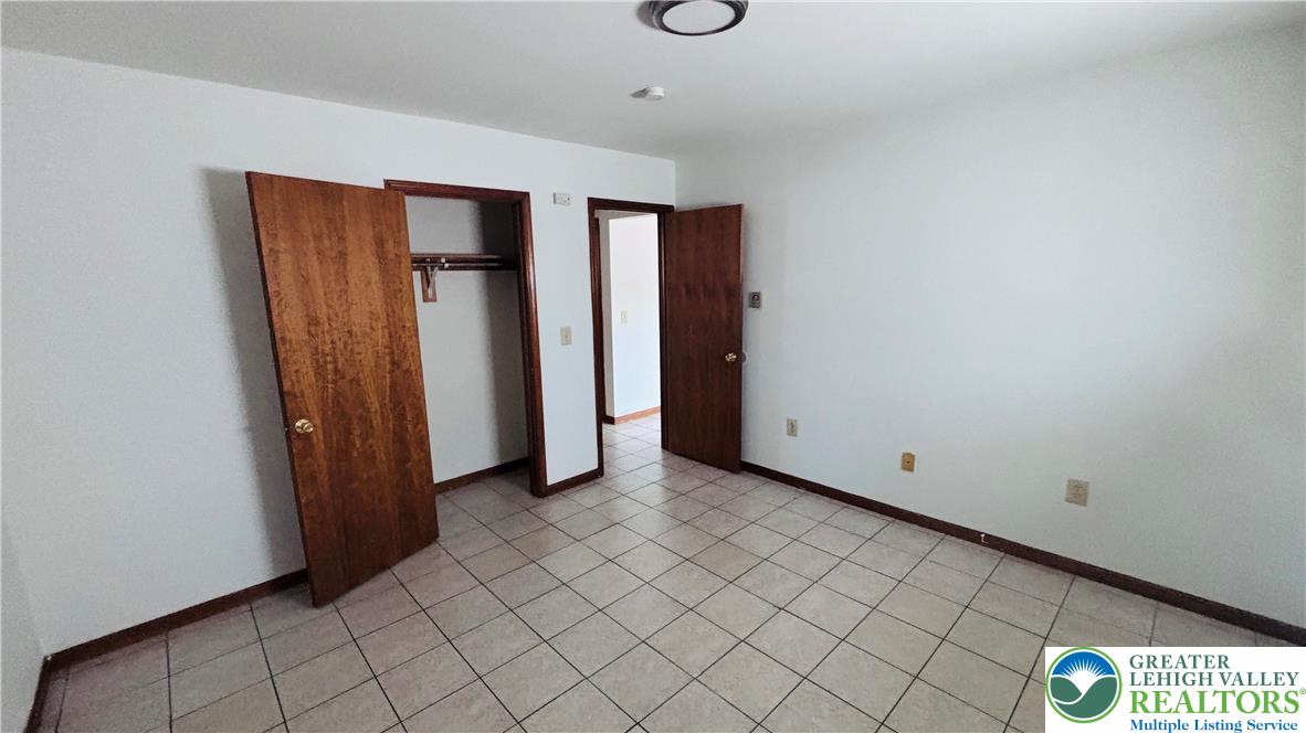 2027 Willow Park Road, Unit 2 Bethlehem, PA 18020 - Photo 4 of 16