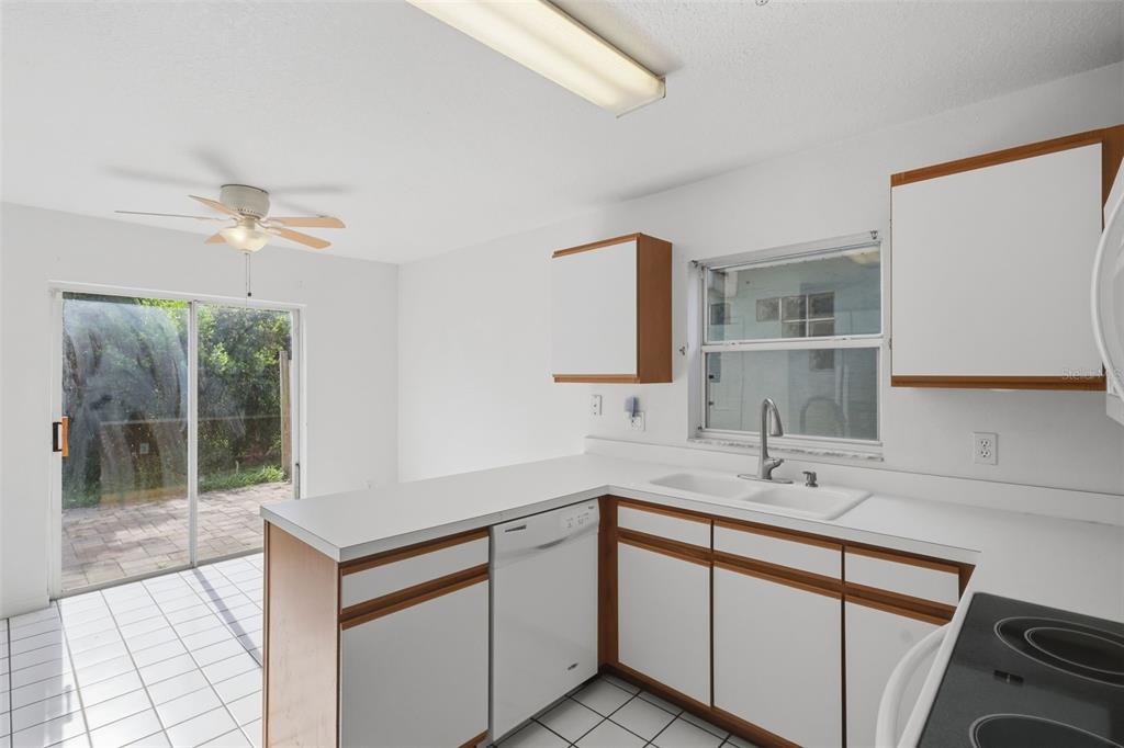 3374 Hamlet Loop Winter Park, FL 32792 - Photo 16 of 42