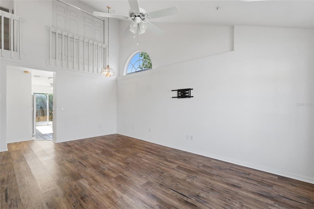 3374 Hamlet Loop Winter Park, FL 32792 - Photo 6 of 42