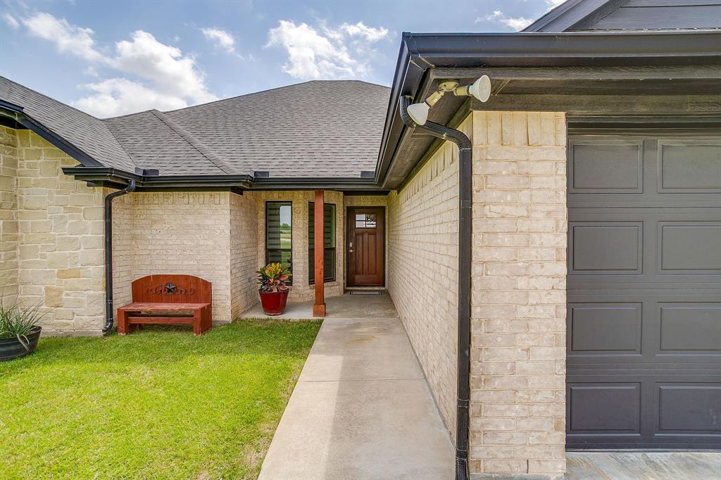 4129 Florance Road Ponder, TX 76259 - Photo 3 of 34