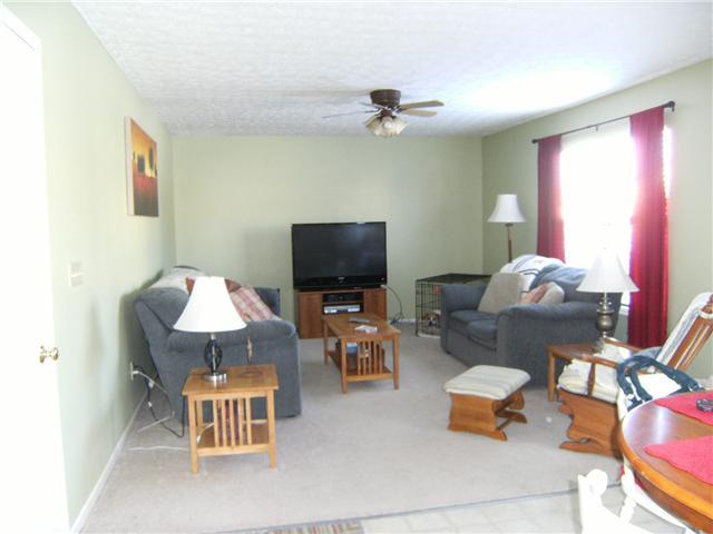 376 Old Ranch Court Galloway, OH 43119 - Photo 9 of 18