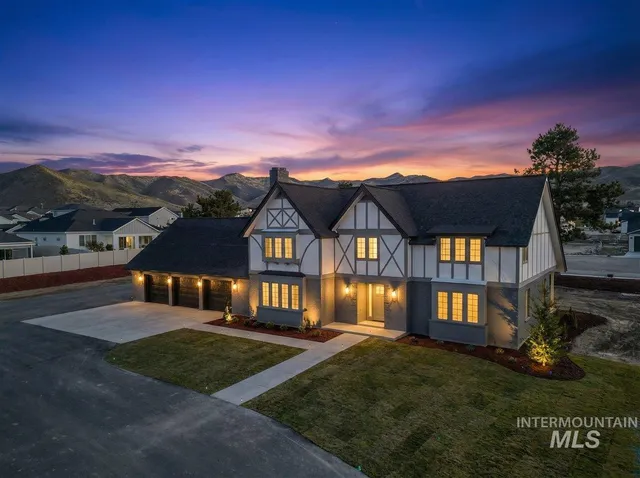 $635,000 | 1740 Castle Way, Emmett, ID 83617