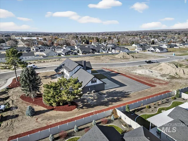 $635,000 | 1740 Castle Way, Emmett, ID 83617