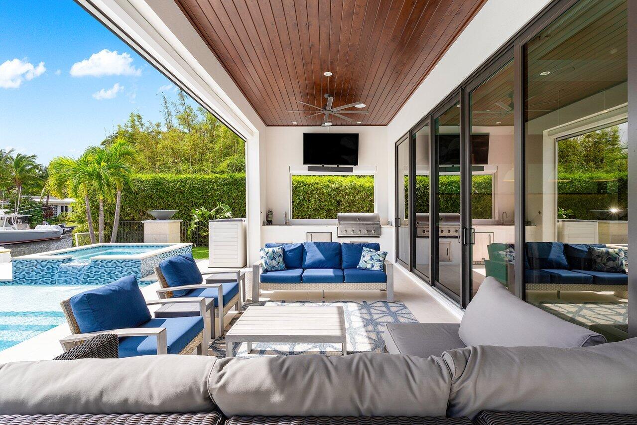 680 Marine Drive Boca Raton, FL 33431 - Photo 31 of 42 041-680MarineDrive-BocaRaton-FL-33431-SM