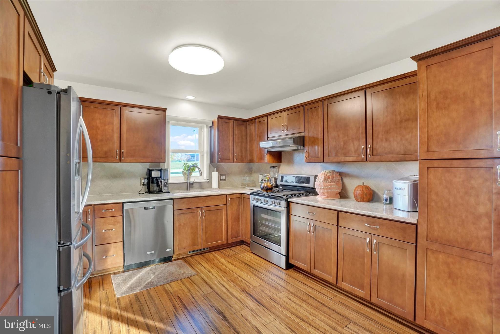 3610 East Prospect Road York, PA 17402 - Photo 6 of 26 Gallery Image 6