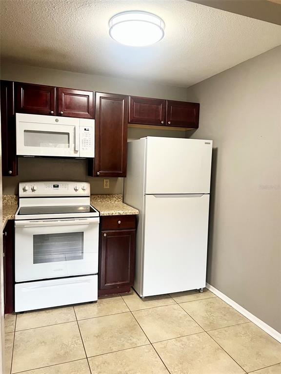 11709 Raintree Village Boulevard, Unit C Temple Terrace, FL 33617 - Photo 9 of 23