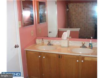 504 Ward Road Brookhaven, PA 19015 - Photo 9 of 12 Gallery Image 9