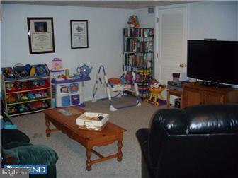 504 Ward Road Brookhaven, PA 19015 - Photo 10 of 12 Gallery Image 10