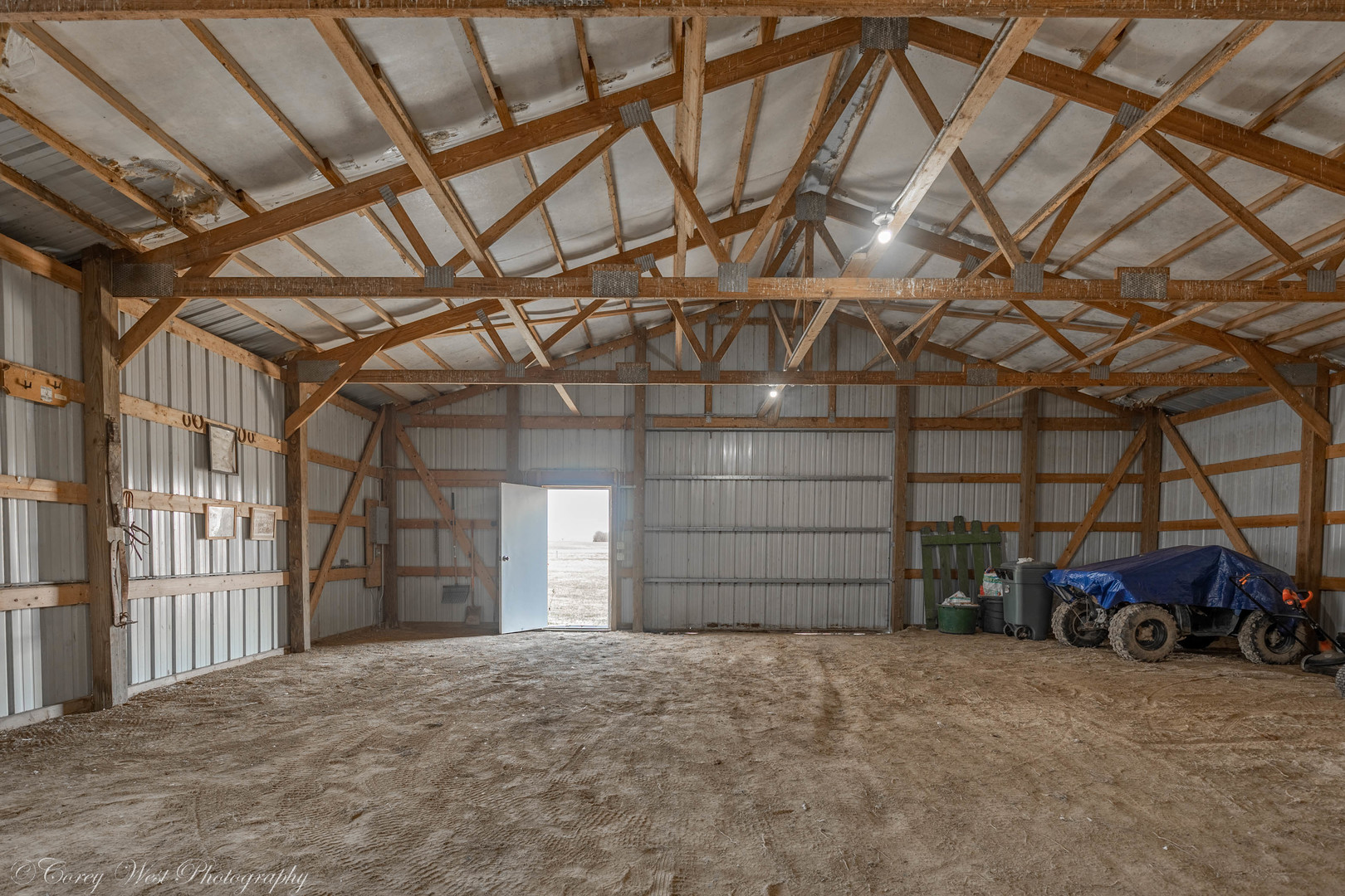 1137 Fisk Road Compton, IL 61318 - Photo 47 of 50 a view of a garage