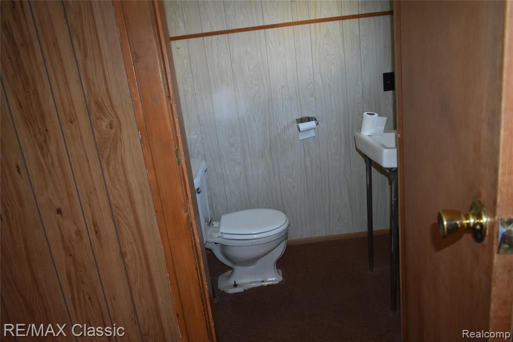 160 Roehrig Street Trenton, MI 48183 - Photo 10 of 26