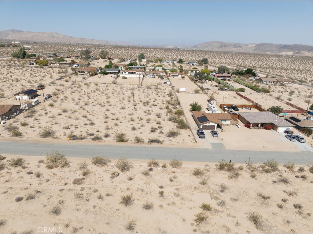 6378 Canyon Road Twentynine Palms, CA 92277 - Photo 8 of 17 a view of city and ocean