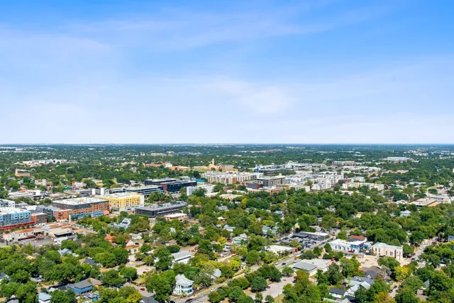 $639,000 | 84 East Avenue, Unit 2105, Austin, TX 78701