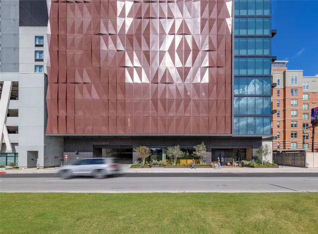 $639,000 | 84 East Avenue, Unit 2105, Austin, TX 78701