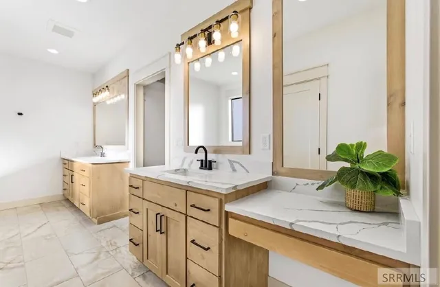 $699,000 | 3741 East 331 North, Rigby, ID 83442