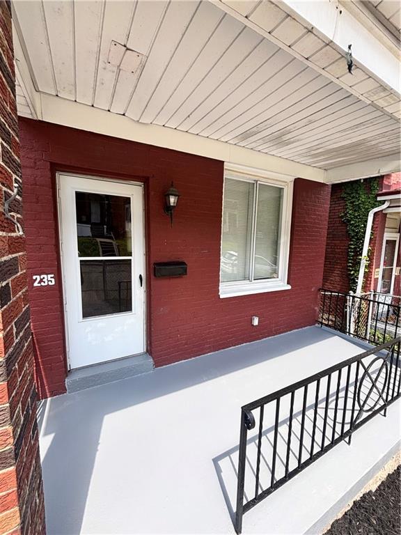 235 Arabella Street Pittsburgh, PA 15210 - Photo 2 of 28