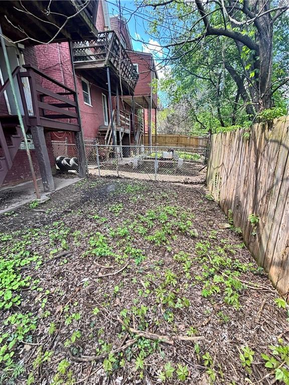 235 Arabella Street Pittsburgh, PA 15210 - Photo 24 of 28