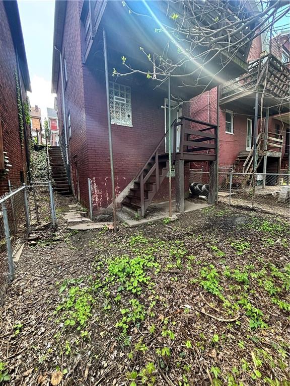 235 Arabella Street Pittsburgh, PA 15210 - Photo 26 of 28