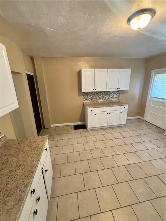 235 Arabella Street Pittsburgh, PA 15210 - Photo 9 of 28