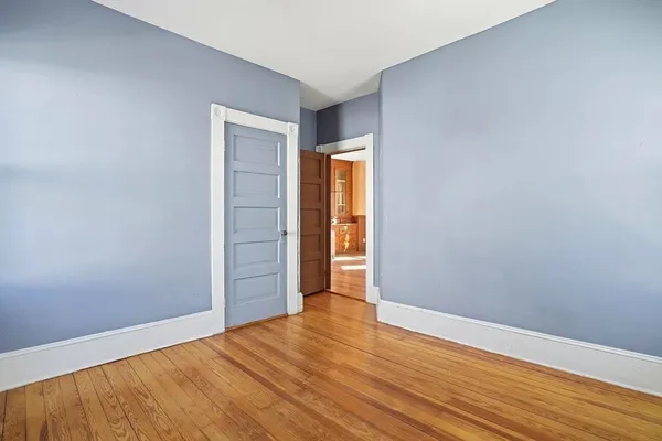 $1,850 | 347 Ashley Boulevard, Unit 2, New Bedford, MA 02746