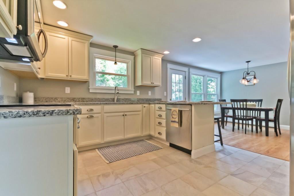 233 Gray Road Falmouth, ME 04105 - Photo 8 of 35 Photo