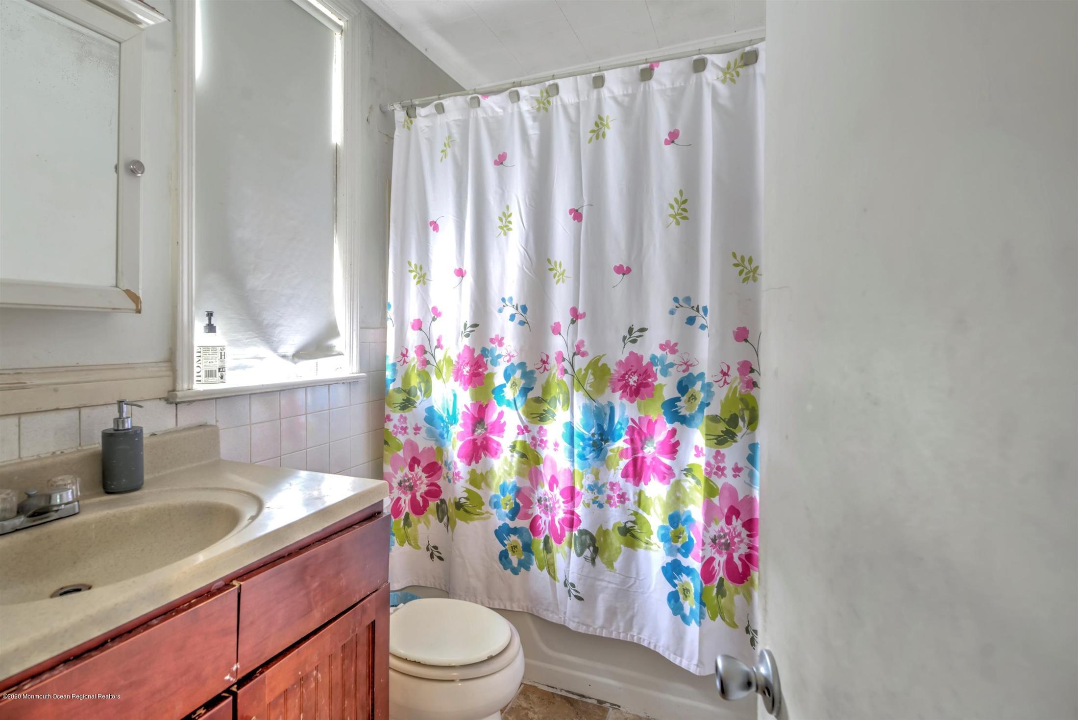 9 Us Howell, NJ 07731 - Photo 24 of 30 24-RESIDENTIAL APARTMENT