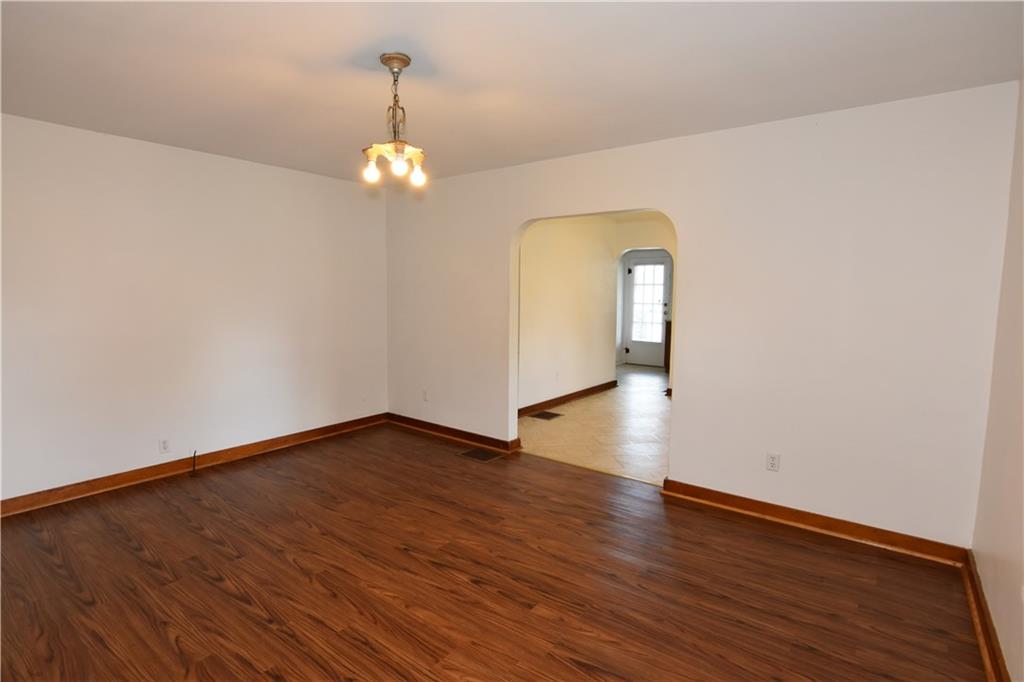 1530 McClure Road Columbus, IN 47201 - Photo 8 of 27 Gallery Image 8