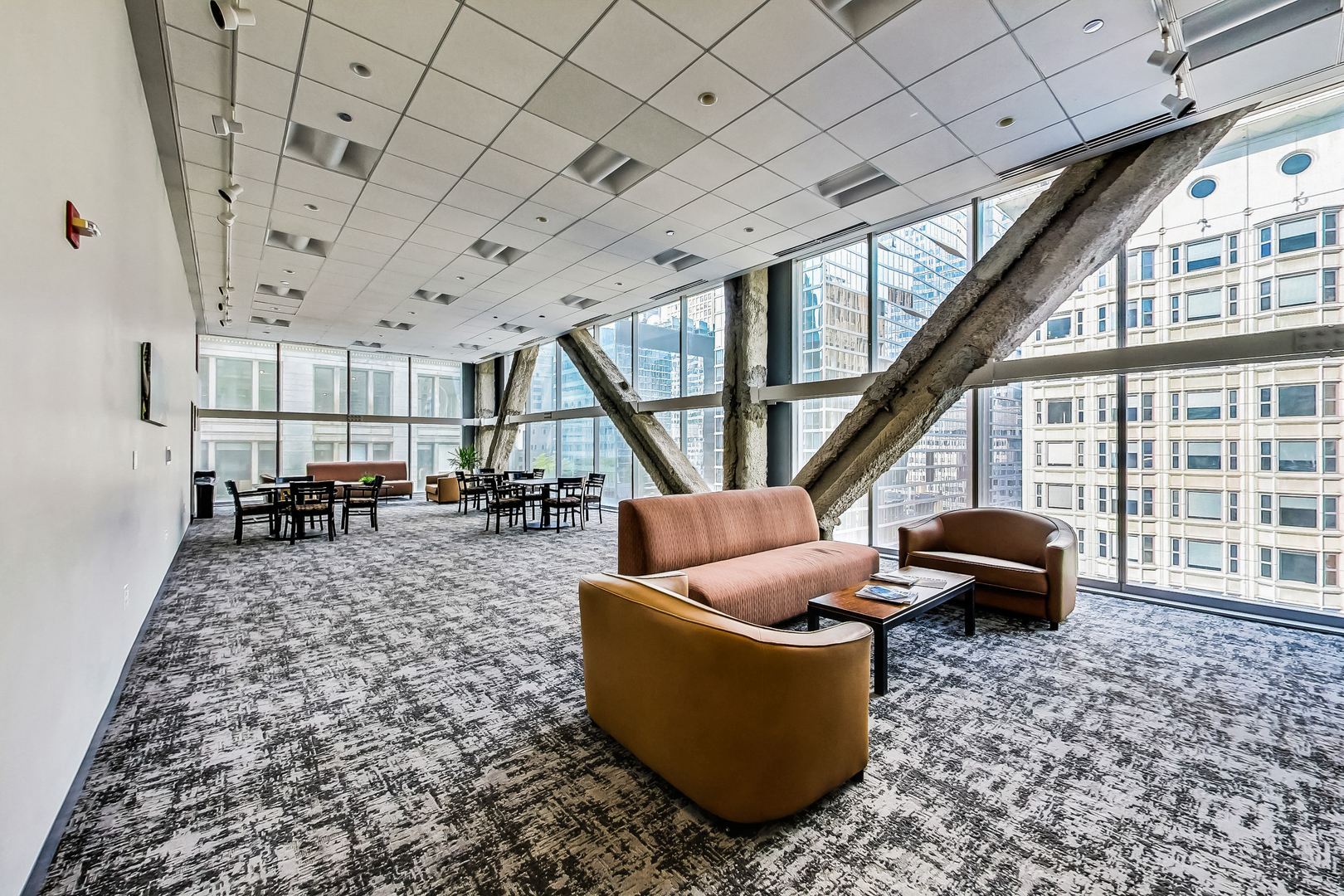 8 East Randolph Street, Unit 1602 Chicago, IL 60601 - Photo 25 of 35