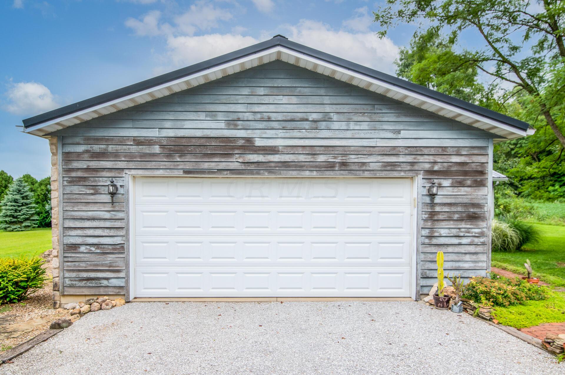 4540 Laser Road Shelby, OH 44875 - Photo 25 of 32 AttachedGarage