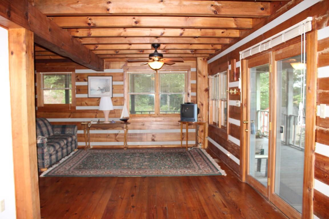 1438 Lodge Road Spring City, TN 37381 - Photo 9 of 40 living area with doors to deck (Medium)
