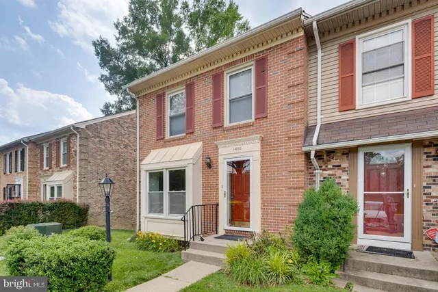 $2,800 | 14010 Daleshire Way, Unit 1, Burtonsville, MD 20866