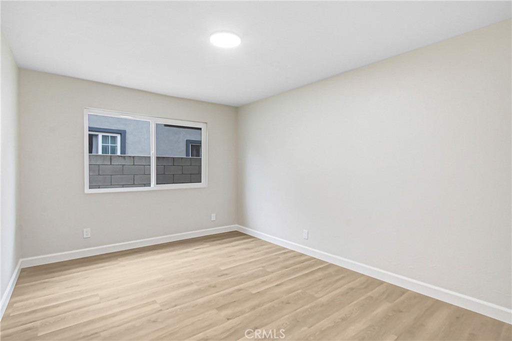 2571 12th Street Riverside, CA 92507 - Photo 11 of 19