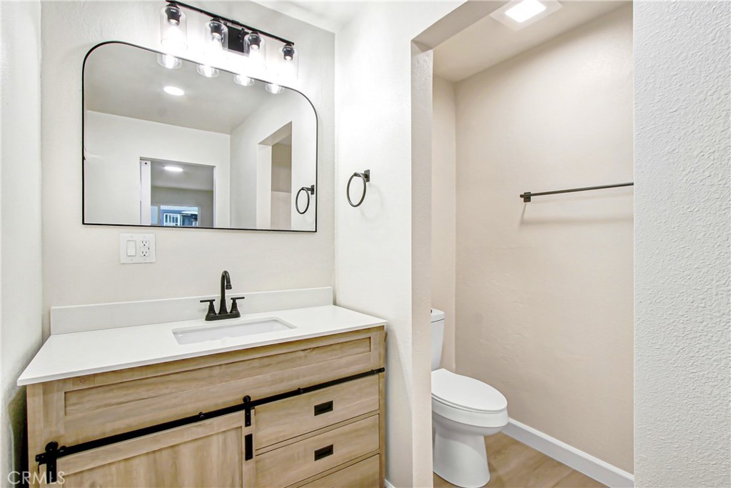 2571 12th Street Riverside, CA 92507 - Photo 15 of 19