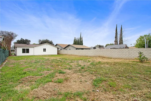 $619,900 | 2571 12th Street, Riverside, CA 92507