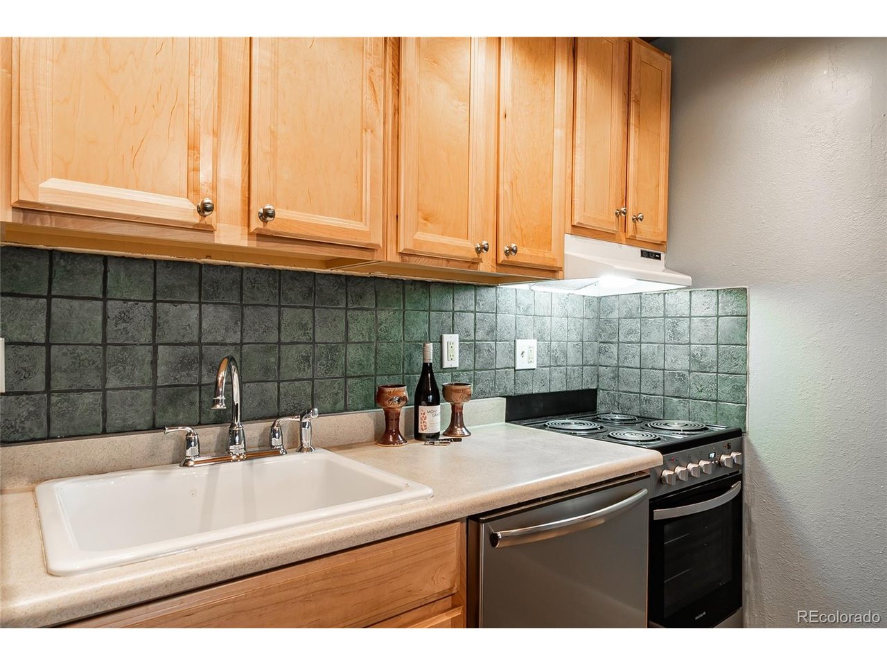 400 Hi Country Drive, Unit 15 Winter Park, CO 80482 - Photo 11 of 35 Make your morning coffee here!